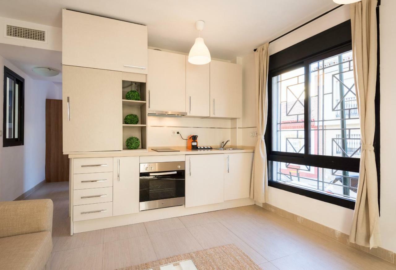 Ma1A-Apt With Rooftops With Palms Close To Old Town Málaga Exteriör bild